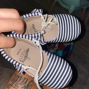 Monkey feet size 18-24 months fringe moccs